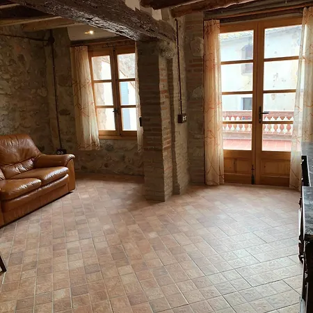 Casa Rural Con Encanto En El Casco Antiguo Tarragona * Mont-roig del Camp